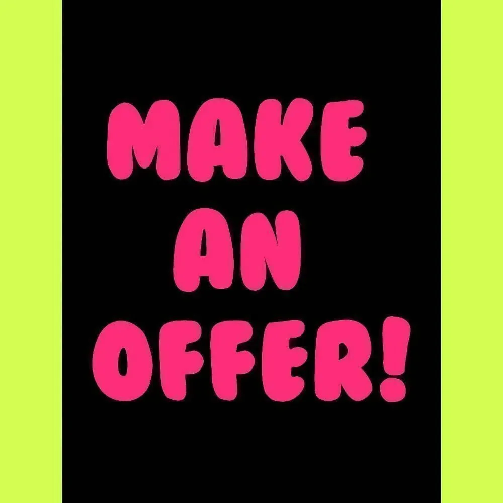 NWOT ring  - Picture 3 of 3